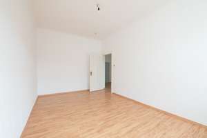 Hof-Juwel im gepflegten Gründerzeit-Ensemble, fußläufig zum See, provisionsfrei – Rennbahnstrasse 24, 13086 Weißensee, Berlin – Vorschaubild 11