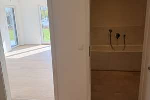 Neubau – Erstbezug in einer hellen 2-Zimmer-Wohnung im Erdgeschoss mit großem Privatgarten! – Am Alten Lindewerk 10, 55246 Mainz-Kostheim, Wiesbaden – Vorschaubild 7