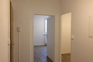 Raufzählen leicht gemacht: nur sechs Stufen ins neue Zuhause – Hutungstraße 20, 3044 Schmellwitz, Cottbus – Vorschaubild 3