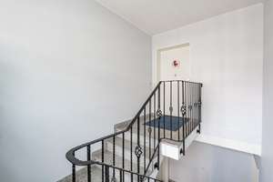 Hochwertige 4 Zimmer Maisonettewohnung mit Tiefgaragenstellplatz ruhiger straßenabgewandter Wohnlage – Die vollständige Adresse der Immobilie erhältst du vom Anbieter., 22397 Wohldorf-Ohlstedt, Hamburg – Vorschaubild 22