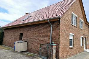 Einfamilienhaus mit 195 m² Wohnfläche, Garten‑Sauna und Photovoltaikanlage in Salzgitter – Die vollständige Adresse der Immobilie erhältst du vom Anbieter., 38239 Thiede, Salzgitter – Vorschaubild 3