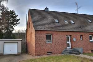 Zweifamilienhaus, separate Zugänge und großes Potenzial! Erbpachtgrundstück! – Die vollständige Adresse der Immobilie erhältst du vom Anbieter., 47829 Uerdingen, Krefeld – Vorschaubild 27
