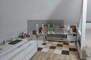 Lichtdurchflutete und modernisierte 3-Zimmer-Wohnung – Großzügiges Wohnen trifft attraktive Kapitala – Die vollständige Adresse der Immobilie erhältst du vom Anbieter., 75175 Oststadt, Pforzheim – Vorschaubild 3