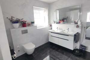 Familientraum DHH mit 8 Zimmern 201 m²  Wfl. / EBK / Garten in Waldtrudering München Ost zur Miete – Die vollständige Adresse der Immobilie erhältst du vom Anbieter., 81827 Waldtrudering, München – Vorschaubild 9