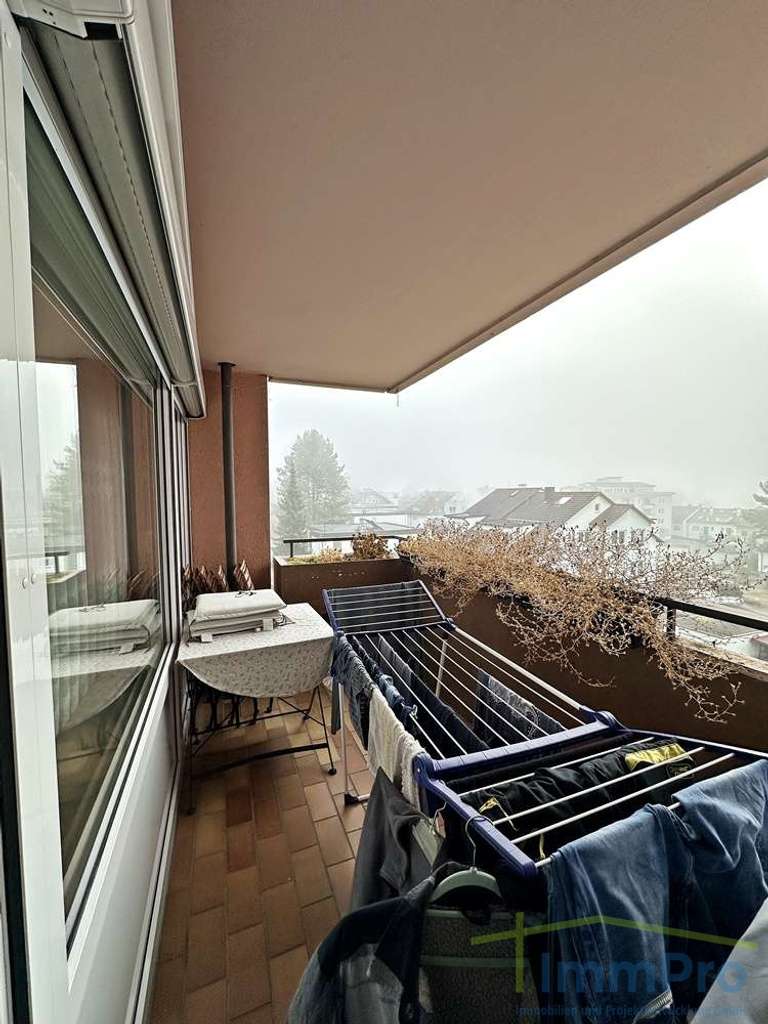 Immobilie in Tübingen - 3,5 Zimmer-Wohnung mit Balkon und Garage – vermietet - Bild 3