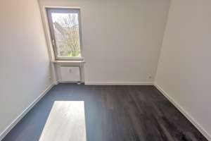 Umfassend sanierte 2RW mit sonnigem Balkon und Garage in ruhiger Lage – Die vollständige Adresse der Immobilie erhältst du vom Anbieter., 4177 Altlindenau, Leipzig – Vorschaubild 16