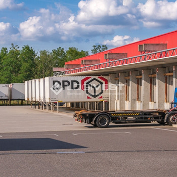 Ca. 4.200 m² Logistikfläche / Sichtlage A42