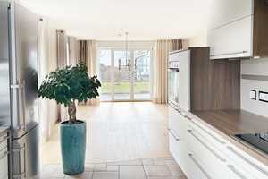 Modernes 160 m2 großes Niedrigenergiehaus in Seeon mit zusätzlichem Baurecht für Gewerbeeinheit – Traunstein (Kreis) – Vorschaubild 16