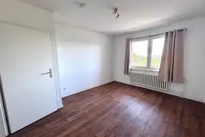 //  3 Zimmer Wohnung mit Balkon // – Richard-Wagner-Straße 1, 47226 Duisburg – Vorschaubild 6