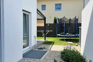 RESERVIERT! Doppelhaushälfte, Buchenau, Niedrigenergiehaus! – Lärchenstr. 4a, 82256 Fürstenfeldbruck (Kreis) – Vorschaubild 2
