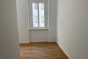Traum-Maisonettewohnung mit Fußbodenheizung, Einbauküche und 2 Balkonen u.v.m.! – Albert-Schmidt-Straße 10, 6110 Halle (Saale) – Vorschaubild 14