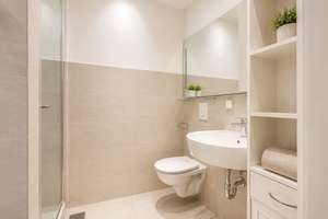 BESTLAGE GRUNEWALD - LUXUS-MAISONETTE | 209 m² | Terrasse | Kamin | ALS 1  ODER 2 EINHEITEN NUTZBAR – Die vollständige Adresse der Immobilie erhältst du vom Anbieter., 14193 Grunewald, Berlin – Vorschaubild 22