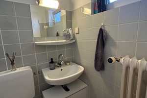 1-Zimmerwohnung mit Pantryküche und Balkon! – Zehnthofstraße 38A, 55252 Wiesbaden – Vorschaubild 7