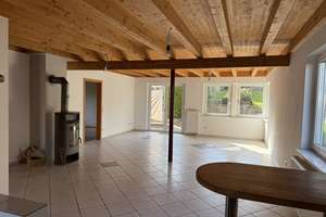 Helle und großzügige Wohnung zu vermieten! EBK, Garage, Arbeitszimmer, Terrasse, Garten... – Berggasse 31, 72762 Reutlingen-Mitte, Reutlingen – Vorschaubild 9