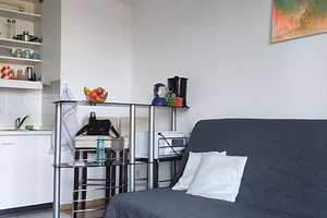 Vollausstattung Küche, Bett, Gästesofa, TV, Sonnenterasse - Düsseldorf City Wersten Uni nah – Kölner Landstr. XX, 40591 Düsseldorf – Vorschaubild 4