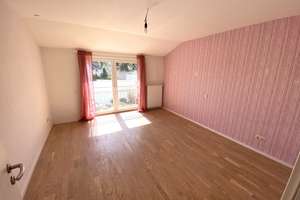 Traumhaus mit Platz für die ganze Familie!
• großes Süd/West-Grundstück • – Die vollständige Adresse der Immobilie erhältst du vom Anbieter., 52385 Nideggen – Vorschaubild 18