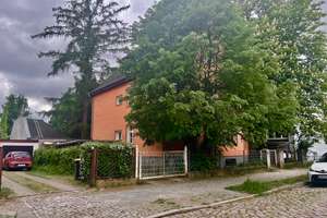 EIN HAUS FÜR DIE GANZE FAMILIE // FÜR SELBSTBEZIEHER ODER KAPITALANLEGER // PROVISIONSFREI – Adolfstraße xx, 12621 Kaulsdorf, Berlin – Vorschaubild 12