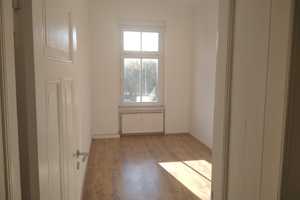 Tolle 4-Zimmer-Wohnung mit Balkon in der Alten Neustadt. – Lorenzweg 4, 39106 Magdeburg – Vorschaubild 4