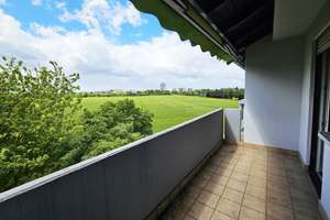Sofort verfügbare 3-Zimmer-ETW mit Loggia, Garage und Renovierungsbedarf in KA-Neureut – Die vollständige Adresse der Immobilie erhältst du vom Anbieter., 76149 Neureut, Karlsruhe – Vorschaubild 12