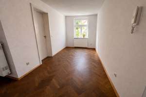 RUHIGE 5-RAUM WOHNUNG IN ZWEIFAMILIENHAUS MIT GARTENANTEIL – Die vollständige Adresse der Immobilie erhältst du vom Anbieter., 1069 Südvorstadt-Ost, Dresden – Vorschaubild 8