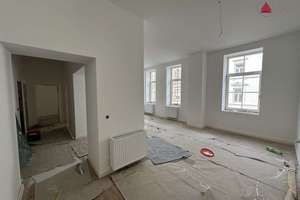 Kernsanierte, lichtdurchflutete 4 Zimmerwohnung mitten in Wiesbaden – Wellritzstraße 42, 65183 Westend / Bleichstraße, Wiesbaden – Vorschaubild 7