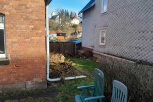 Charmantes Äußeres trifft auf großes Potenzial: Renovierungsbedürftiges Haus mit Charme – Eisfelder Str. 7, 98553 Hildburghausen (Kreis) – Vorschaubild 3