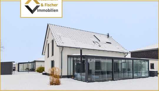 Bild von Hochwertiges Massivhaus Baujahr 2016 mit traumhaften Wintergarten und Doppelgarage in Danndorf