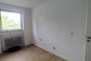 Gesuchte Randlage,  renovierte 2 ZKB-Loggia,  Weitblick, sofort einziehen! – Die vollständige Adresse der Immobilie erhältst du vom Anbieter., 55583 Bad Münster am Stein-Ebernburg – Vorschaubild 9