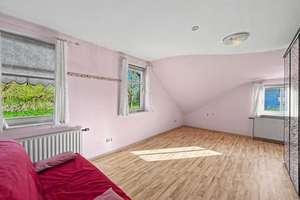 Charmantes Reihenendhaus mit Teilkeller in Sackgassenlage von Osternburg – Die vollständige Adresse der Immobilie erhältst du vom Anbieter., 26135 Drielaker Moor, Oldenburg (Oldenburg) – Vorschaubild 7