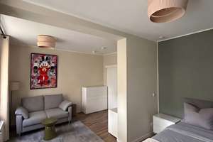***Modernisierte 1-Raum-Wohnung mit Balkon & Einbauküche – Plagwitz***