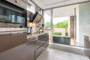 Großzügige Etagenwohnung mit Dachterrasse, zwei Balkonen und Tiefgaragenstellplatz – Die vollständige Adresse der Immobilie erhältst du vom Anbieter., 45888 Bulmke-Hüllen, Gelsenkirchen – Vorschaubild 9