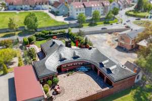 Wo Wohnen zur Lebenskunst wird: Exklusive Villa mit Spa-Oase und Traumgarten – Die vollständige Adresse der Immobilie erhältst du vom Anbieter., 97753 Karlstadt – Vorschaubild 23