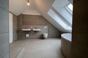 Zweitbezug: PENTHOUSE - 2 Etagen mit ca. 138 m² - 4-Zi, TERRASSE, 2 Bäder, TG, LUXUS per SOFORT