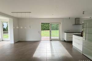 Haus im Haus mit Garten und zwei Garagen in bester Lage! – 70563 Rosental, Stuttgart – Vorschaubild 8