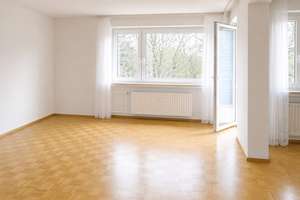 "Familienfreundliche 3,5 bis 4-Zimmer-Wohnung in der grünen Lunge von Stuttgart" – 70195 Botnang-Süd, Stuttgart – Vorschaubild 2