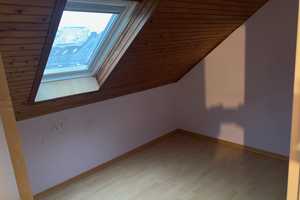 Von Privat, modernisiertes Zweifamilien/Mehrgenerationenhaus in Neuss-Furth – Feldstrasse 42, 41462 Neuss (Rhein-Kreis) – Vorschaubild 26