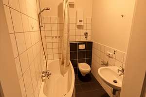 [LIS-10124] Schöne 3-Zimmer Wohnung mit Einbauküche! – Herforder Str. 12, 33602 Mitte, Bielefeld – Vorschaubild 2