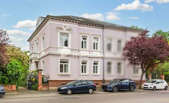 Stilvolle Altbauvilla mit Garten, Terrasse, Wintergarten und Sauna in Landau