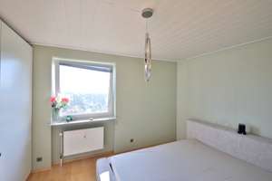 Wohnen mit Aussicht – helle 3-Zimmer-Wohnung mit Loggia und Garage in der Waldstadt – Die vollständige Adresse der Immobilie erhältst du vom Anbieter., 76139 Waldstadt, Karlsruhe – Vorschaubild 6