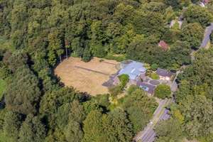 Privatsphäre pur – Exklusive Traumvilla mit Wellnessbereich und parkähnlichem Garten  in Schwanewede – Die vollständige Adresse der Immobilie erhältst du vom Anbieter., 28790 Schwanewede – Vorschaubild 3