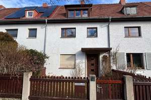 Reihenmittelhaus in begehrter Lage von Erfurt-Süd – Simrockstr. 6, 99096 Löbervorstadt, Erfurt – Vorschaubild 1