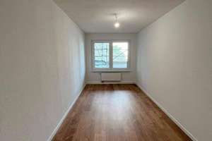 TOP Saniert*3-Zimmer-Wohnung in Köln-Chorweiler mit Balkon 2/2 – Osloer Straße 6, 50765 Chorweiler (Ortsteil), Köln – Vorschaubild 8