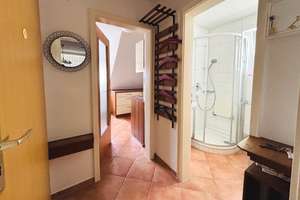 Gepflegte 2-Zimmer-Dachgeschoss mit Außenstellplatz in Stuttgart-Obertürkheim – Die vollständige Adresse der Immobilie erhältst du vom Anbieter., 70329 Obertürkheim (Ortsteil), Stuttgart – Vorschaubild 7