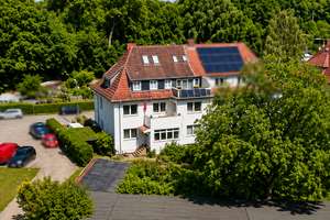 Attraktives Mehrfamilienhaus mit 3 Wohnungen, 8 Garagen, Süd-West Grundstück in Top-Lage! – Kassebohmer Weg 1, 18055 Brinckmansdorf, Rostock – Vorschaubild 13
