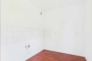 2-Raum-Wohnung mit Balkon auf dem südlichen Sonnenberg – Theodor-Körner-Pl. 5, 9130 Sonnenberg, Chemnitz – Vorschaubild 9