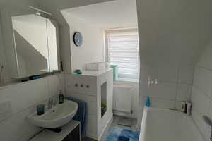 Cozy 2-Room Furnished | Gemütliche 2-Zimmer-Wohnung Pempelfort – central & möbliert & connected – Düsseldorf – Vorschaubild 9