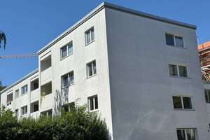Großzügige 3 Zi.-Whg., Wohnküche, 2 Bäder, mit guten Anbindungsmöglichkeiten