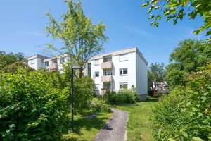 **PREISGÜNSTIG KAUFEN - bevor die Zinsen steigen** 4-Zi.-Whg. BELETAGE | ZWEI BALKONE | Bezug SOFORT – Erisdorfer Straße 24, 70599 Birkach-Nord, Stuttgart – Vorschaubild 3