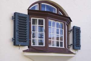 Historische Villen-Eleganz mit Seele – Rarität mit Parkgrundstück im Herzen von Gräfelfing – Die vollständige Adresse der Immobilie erhältst du vom Anbieter., 81375 Neuhadern, München – Vorschaubild 5