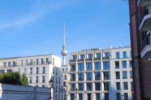Stilvolle Luxusresidenz im Herzen Berlins – nahe dem Gendarmenmarkt – Die vollständige Adresse der Immobilie erhältst du vom Anbieter., 10117 Mitte (Ortsteil), Berlin – Vorschaubild 2